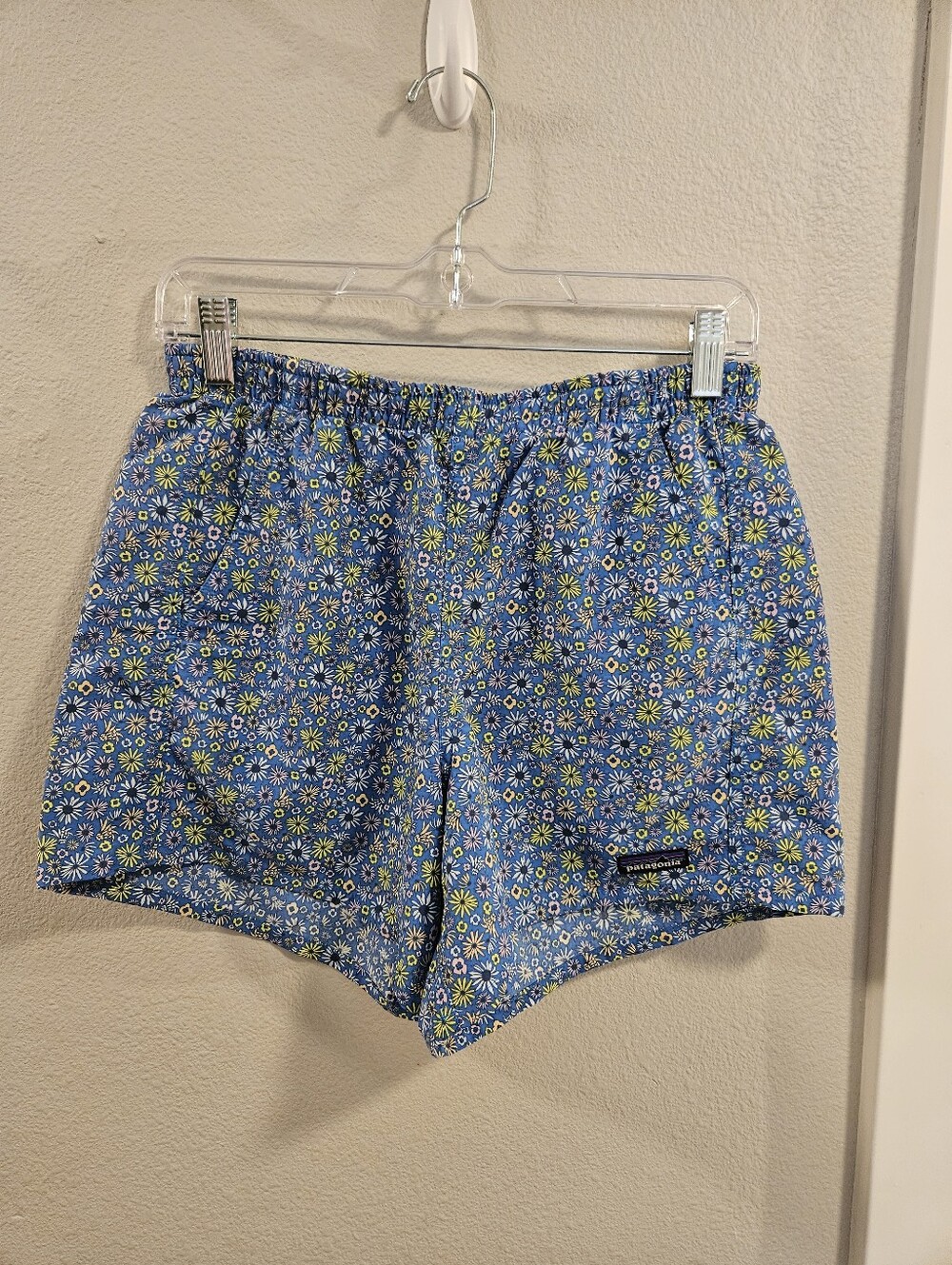 Patagonia Baggies Shorts Women Size Small - Picture 2 of 6